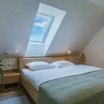 Domacija Log V Bohinju Farmház