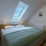 Domacija Log V Bohinju Farmház