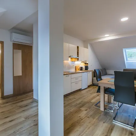 Domacija Log V Bohinju *