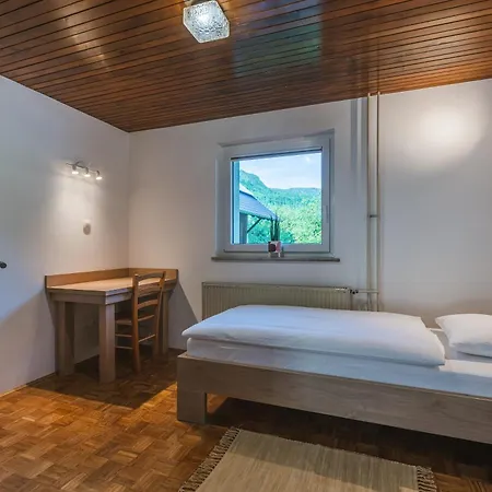 Domacija Log V Bohinju * Bohinjska Bistrica