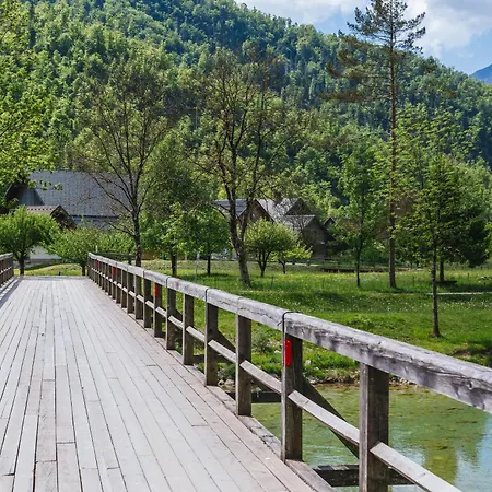 Domacija Log V Bohinju * 보닌스카비스트리카