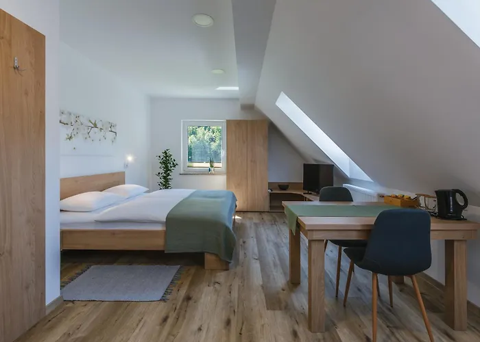 팜스테이 Domacija Log V Bohinju 보닌스카비스트리카