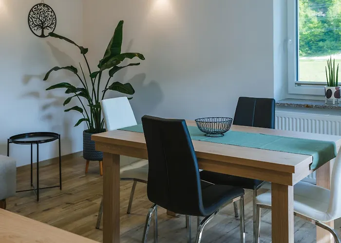 Bivanje na kmetiji Domacija Log V Bohinju Bohinjska Bistrica