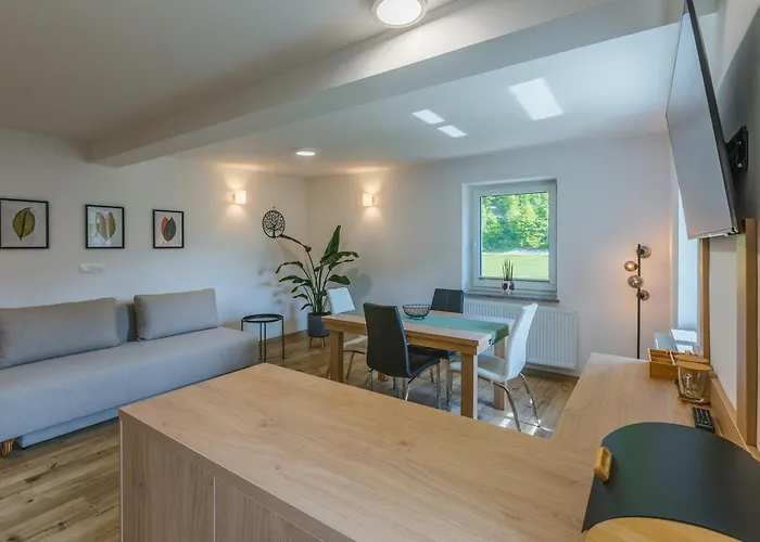 Domacija Log V Bohinju Bivanje na kmetiji Bohinjska Bistrica