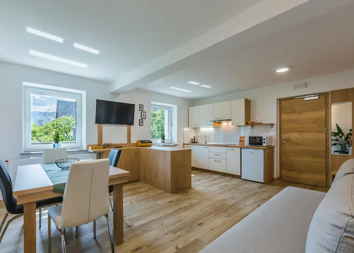 Domacija Log V Bohinju Vakantieboerderij *