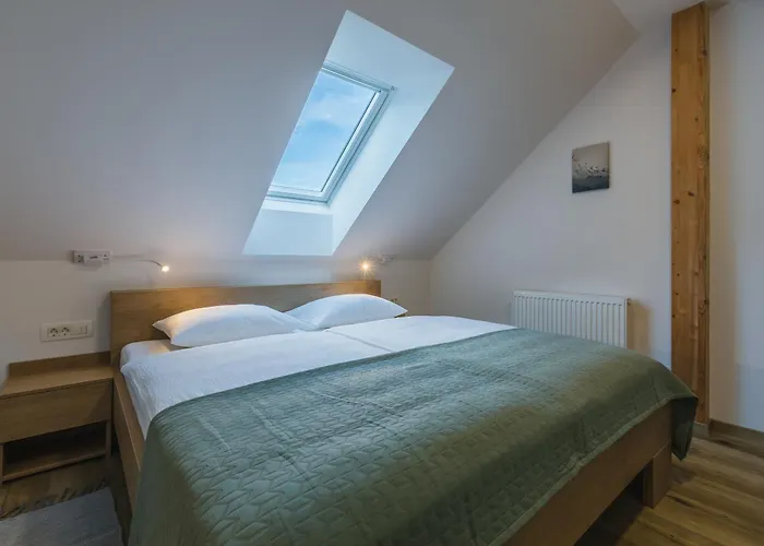 Domacija Log V Bohinju Bivanje na kmetiji