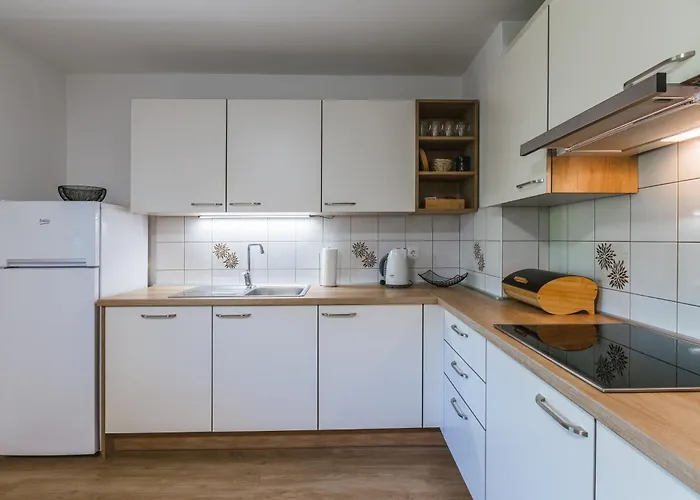 Bivanje na kmetiji Domacija Log V Bohinju Bohinjska Bistrica